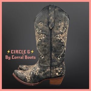 Circle G Black and Tan Heeled Boots